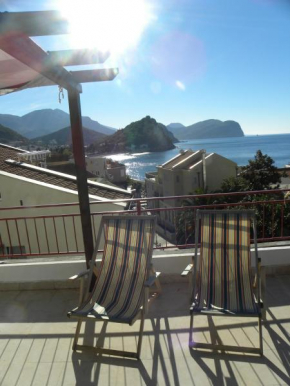 Apartments Almaja Villa